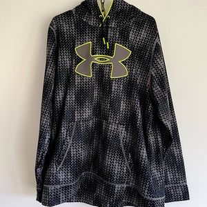 Under Armour sweatshirt. Black/Grey pattern with neon details. Size XL